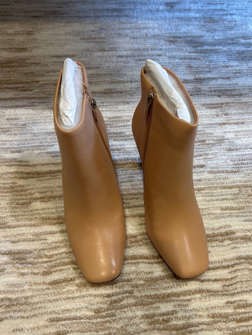 Vince Camuto Deverna Tan Nude Booties Size 8 Never Worn
